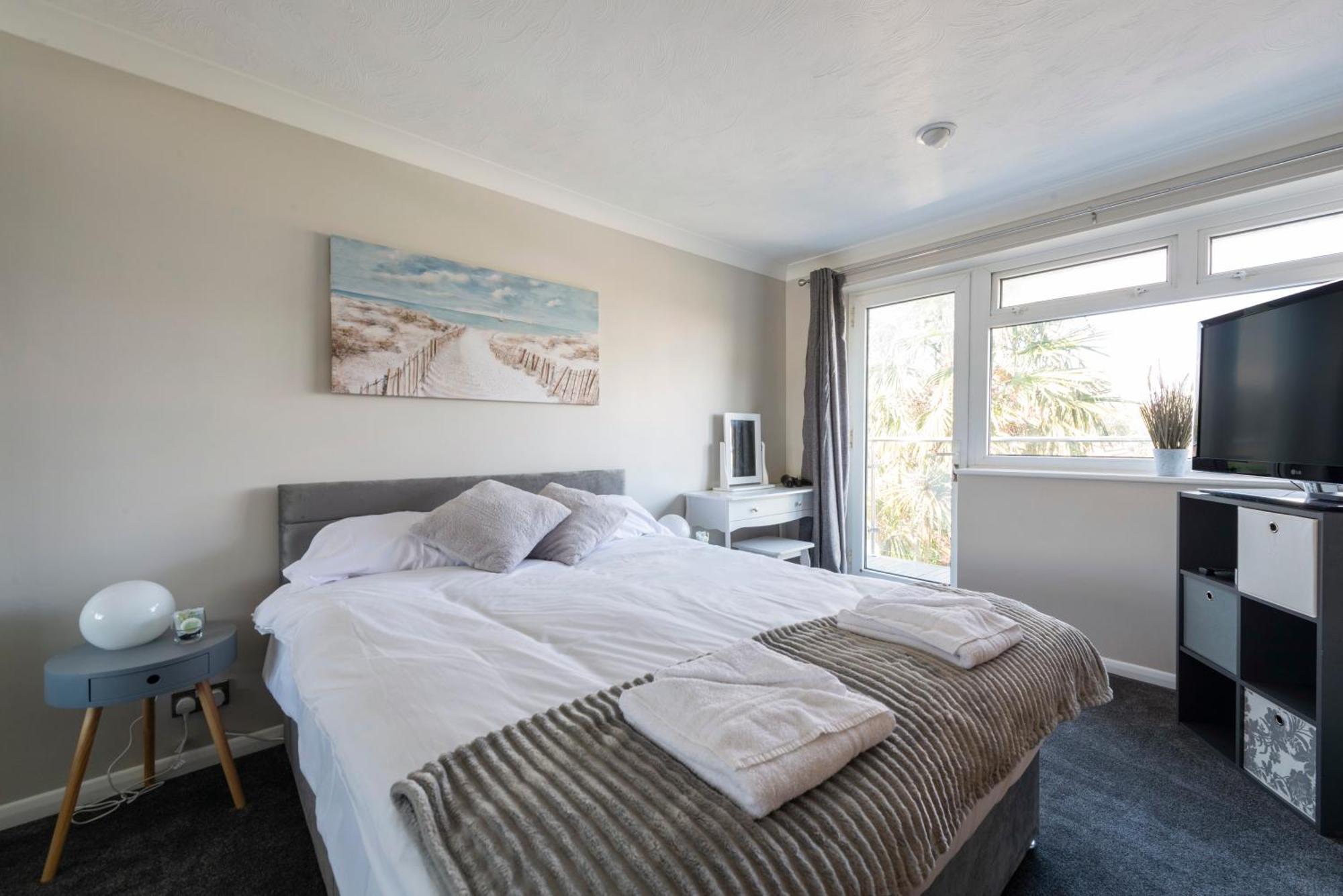 5 Bedroom Detached Beach House プール エクステリア 写真