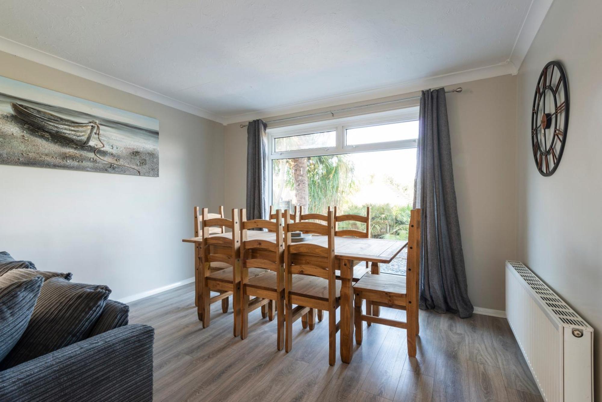 5 Bedroom Detached Beach House プール エクステリア 写真