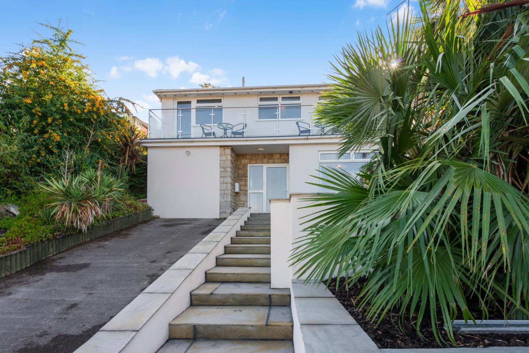 5 Bedroom Detached Beach House プール エクステリア 写真